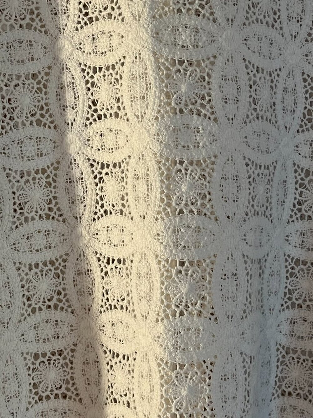 Sezane Chlo Shirt Ecru Guipure Sheer White Lace Size 44 (US W's Size 12) - Picture 8 of 9